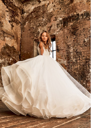 V Neck Pearl Beaded Elegant Flower Girl Dress